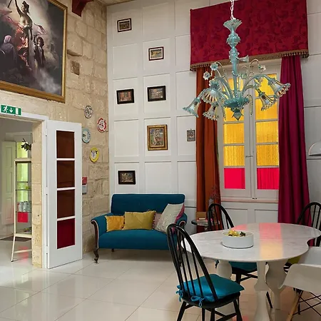 Indulgence Divine * Birgu